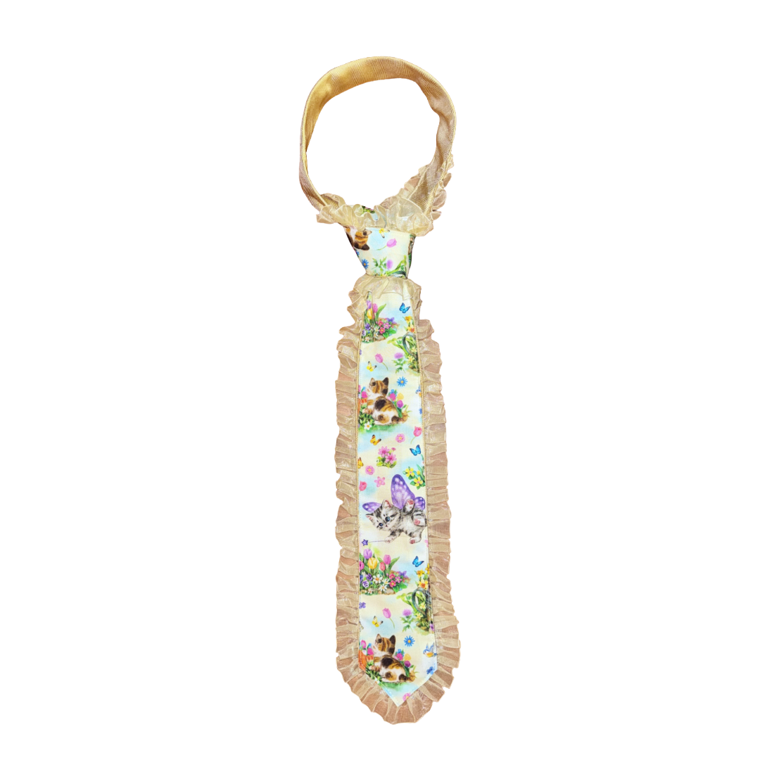 WHIMSY KITTY RUFFLE TIE