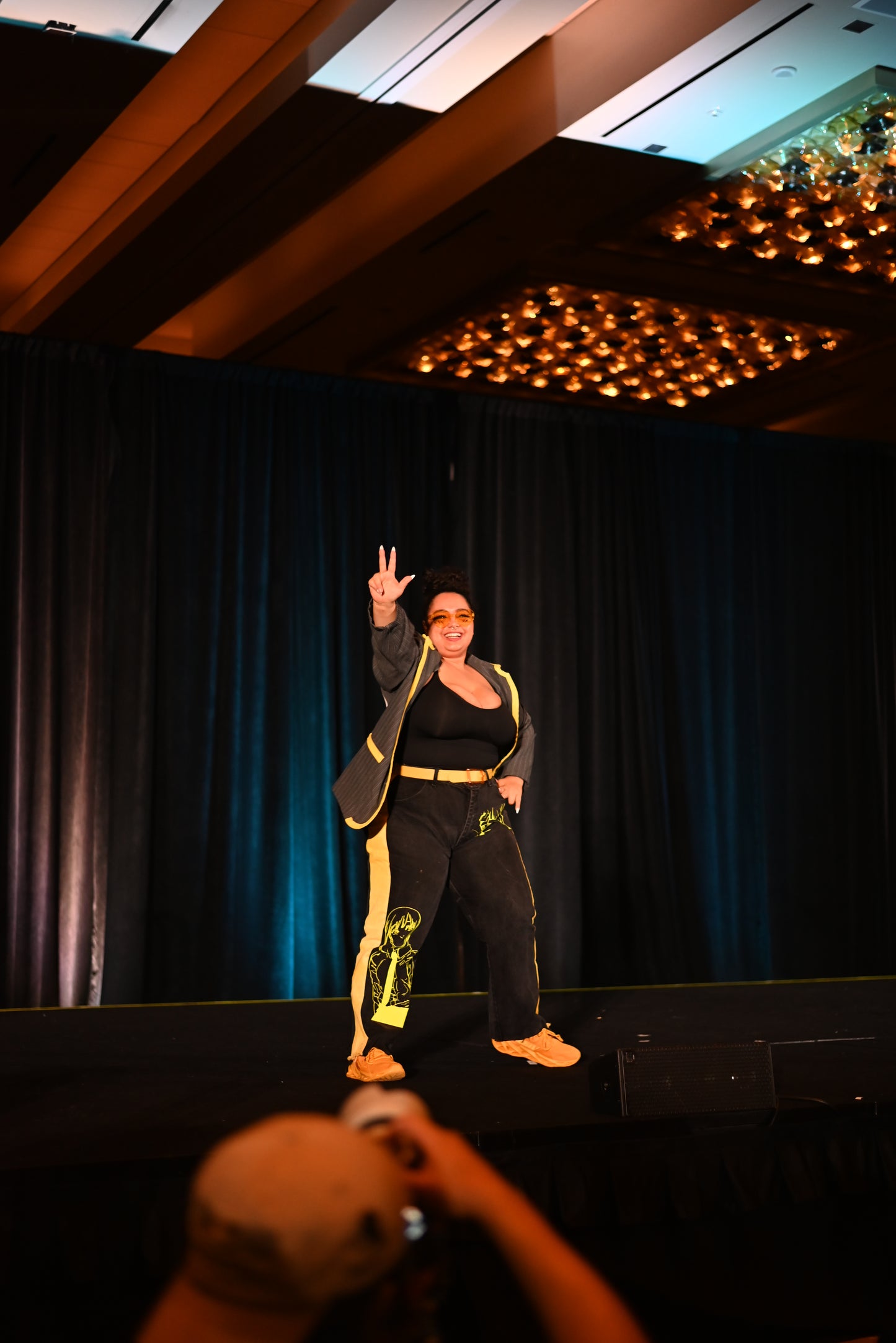 ONLY F@NS SUBS CONTROL BLAZER